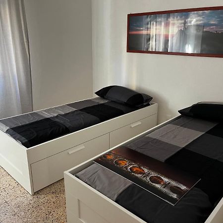 Casa Vacanze Dalla Lory 里米尼 外观 照片